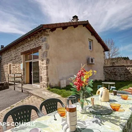 Holiday home De La Croix *